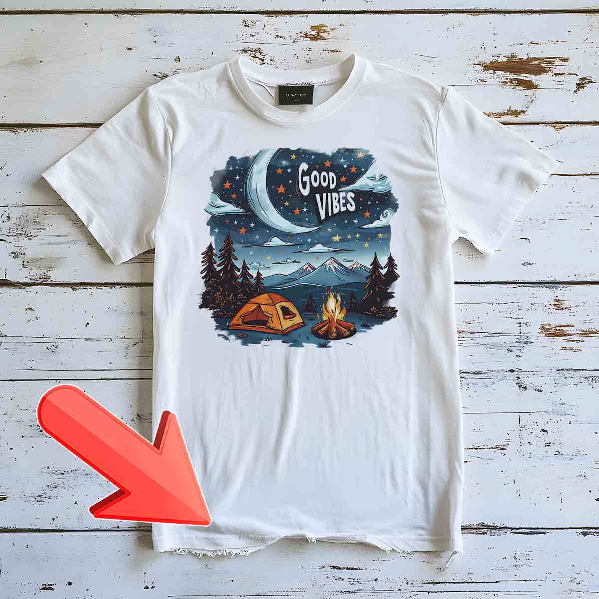 T-Shirt weiß Produktfehler Stoff eingerissen - Good Vibes Camping Design